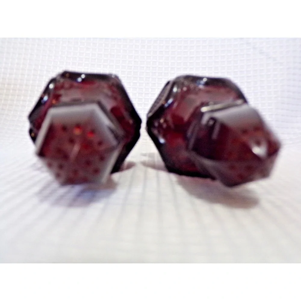 Vintsge Ruby Red Avon Cape Cod Collection 1876 Creamer, Sugar, Salt & Pepper Set